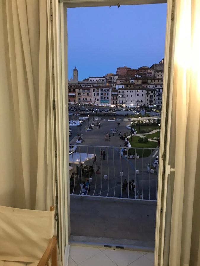 Appartement Casa Sul Porto Vista Mozzafiato à Porto Santo Stefano  Extérieur photo
