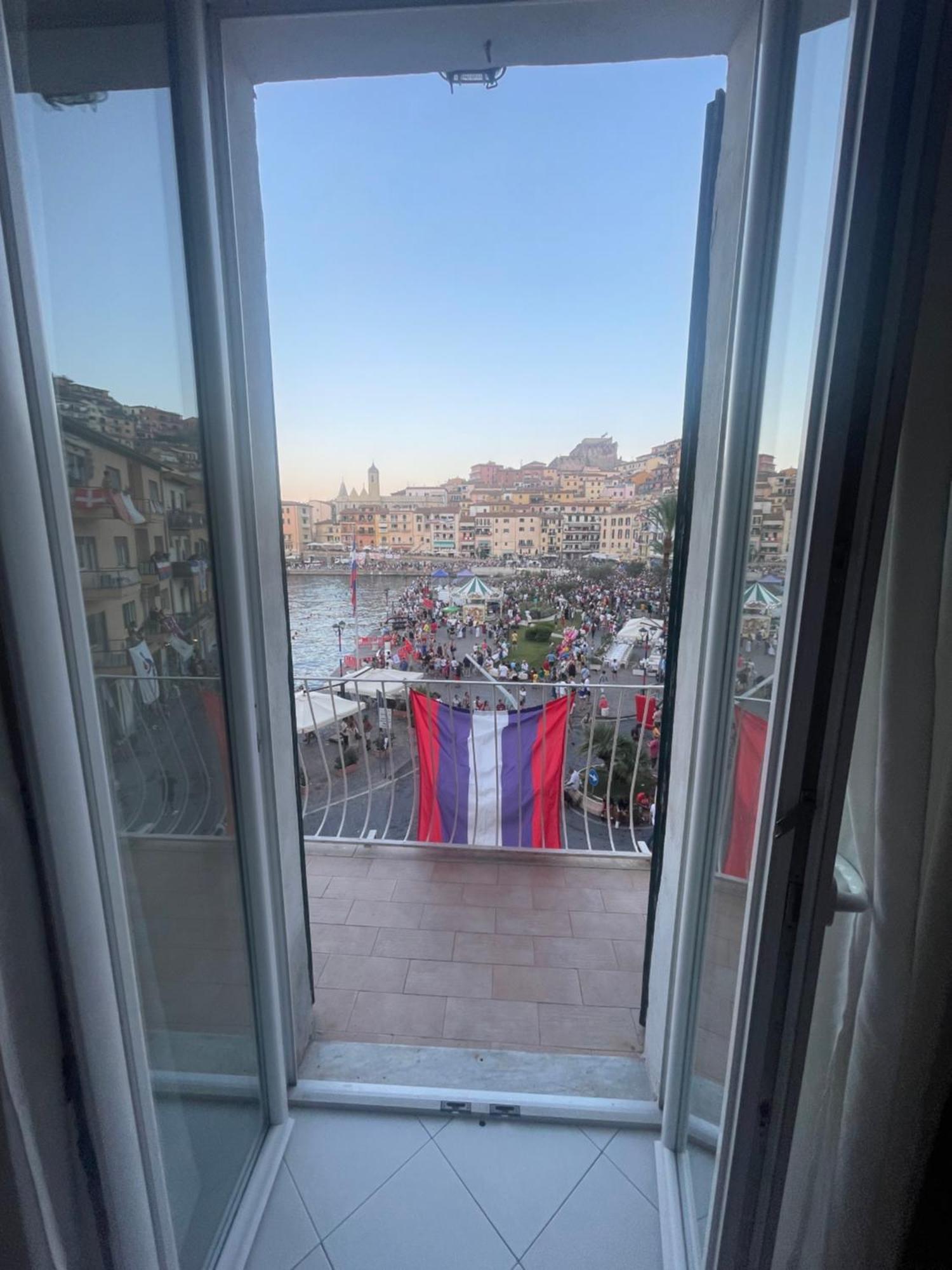 Appartement Casa Sul Porto Vista Mozzafiato à Porto Santo Stefano  Extérieur photo